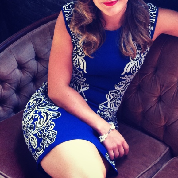 BCBG Maxazria Dress, size S - Picture 12 of 12